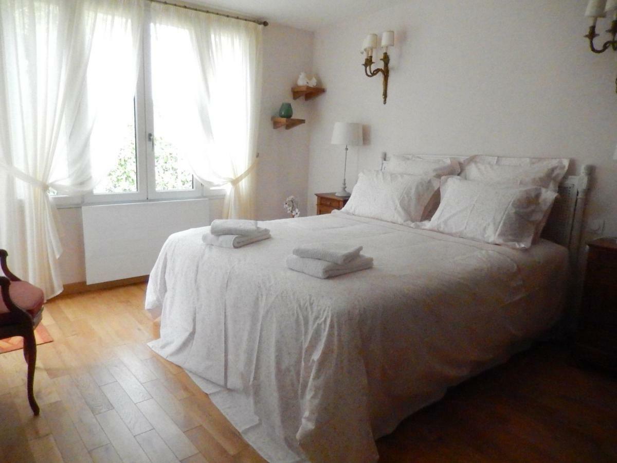 Chambres D'Hote Le Prelude Saint-Martin-des-Noyers 외부 사진